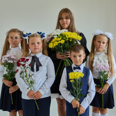 Букет от класса Хризантема кустовая МИКС ПОШТУЧНО N 19 Букет от класса Хризантема кустовая МИКС ПОШТУЧНО N 19