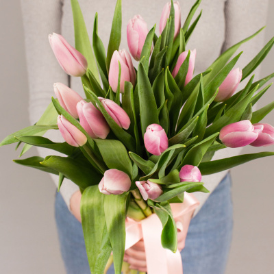 Тюльпаны розовые 15 шт. (без упаковки) 28774 Тюльпаны розовые 15 шт. (без упаковки) 28774