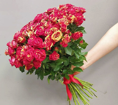 Роза кустовая Роза кустовая