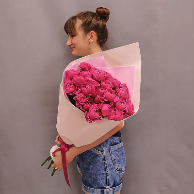 Кустовые яркие пионовидные розы 46108-Р Кустовые яркие пионовидные розы 46108-Р