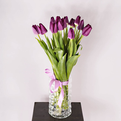Букет из 15 фиолетовых тюльпанов 28774 Букет из 15 фиолетовых тюльпанов 28774