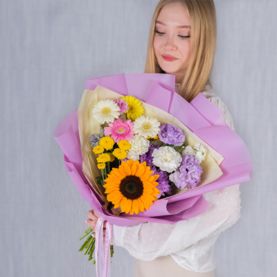 Букет в школу с подсолнухом "До свиданья, лето!" N 38164 Букет в школу с подсолнухом "До свиданья, лето!" N 38164