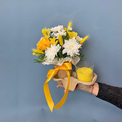 Сет "Солнечный". Набор стаканчики с цветами и аромасвечой 70337