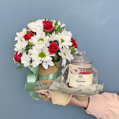 Сет "Романтичный". Набор стаканчик с цветами и аромасвечой в банке 70191