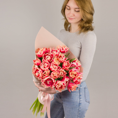 Букет из 25 пионовидных тюльпанов колумбус 46327 Букет из 25 пионовидных тюльпанов колумбус 46327